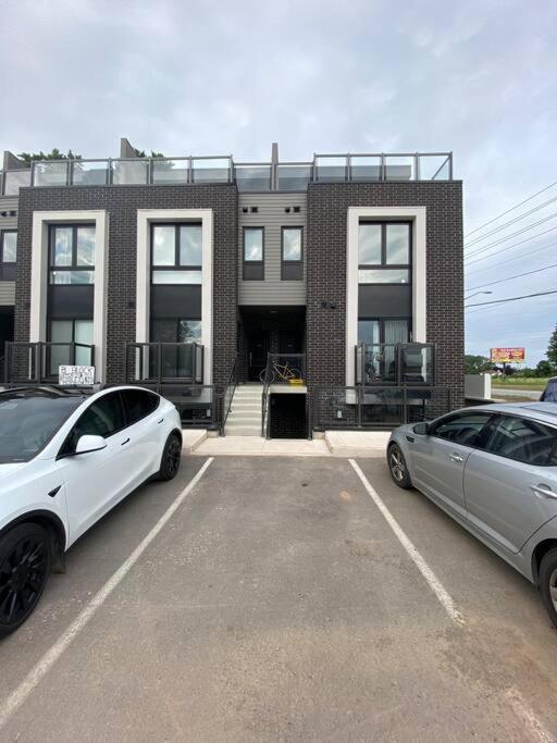 Lovely One Bedroom Condo With Free Parking Niagara Bagian luar foto